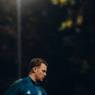 Goalkeeper iPhone wallpaper