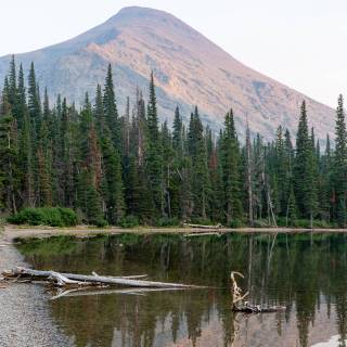 Montana iPhone wallpaper