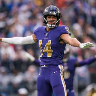 Kyle Hamilton wallpaper