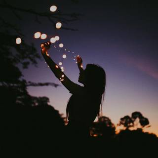 Beautiful girl phone wallpaper