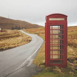 Red phone box wallpaper