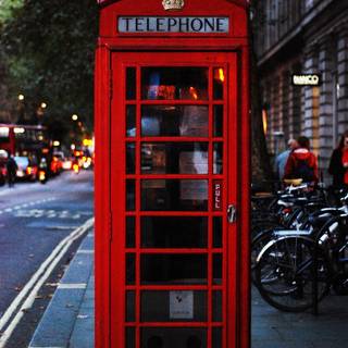 Red phone box wallpaper