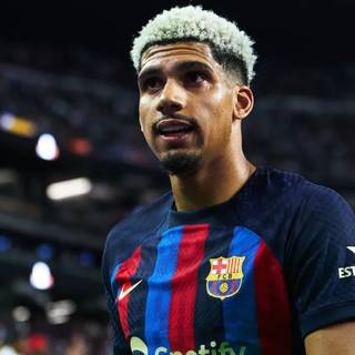 Ronald Araujo desktop wallpaper