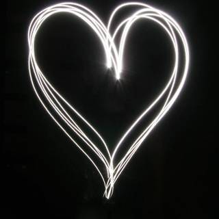 iPhone heart black wallpaper