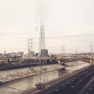 iPhone electricity power wallpaper