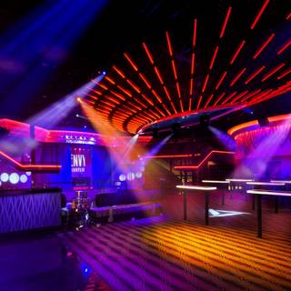 Night life 4k wallpaper