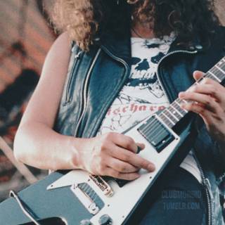 Kirk Hammett iPhone wallpaper