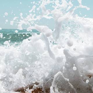 iPhone 12 sea wallpaper