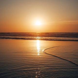 iPhone 12 sea wallpaper