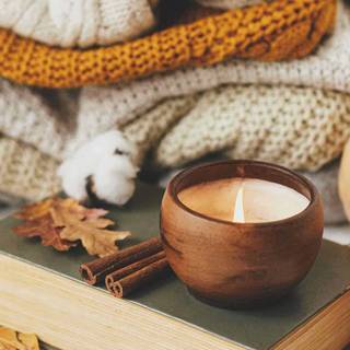 iPhone cozy wallpaper