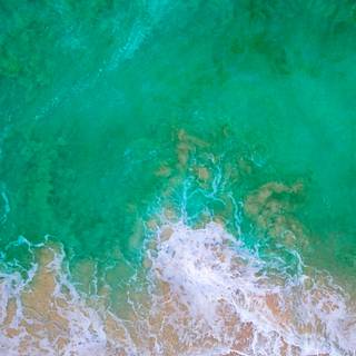 iPhone 12 sea wallpaper