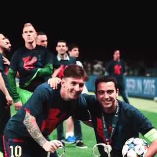 Xavi iPhone wallpaper