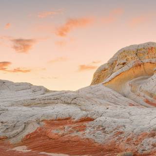 iPhone 12 Pro Max default wallpaper