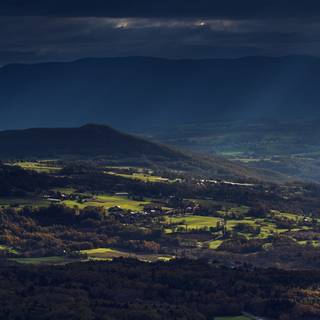 Dark landscape iPhone wallpaper