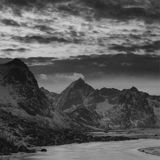 Dark landscape iPhone wallpaper