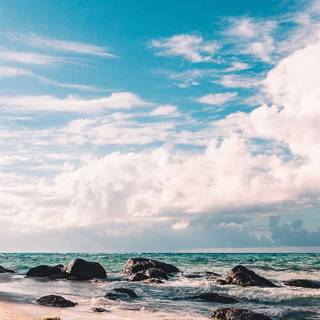 iPhone 12 beach wallpaper