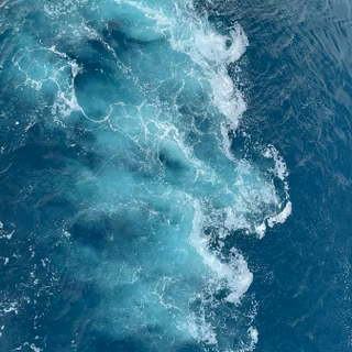 Ocean waves phone wallpaper