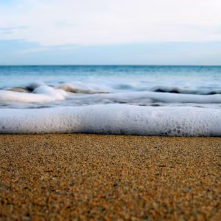 Ocean waves phone wallpaper