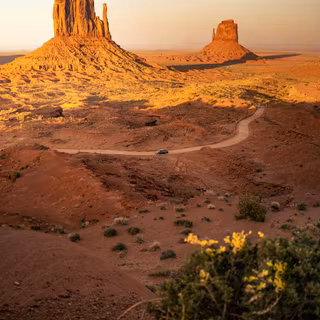 Monument Valley iPhone wallpaper