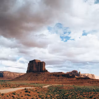 Monument Valley iPhone wallpaper