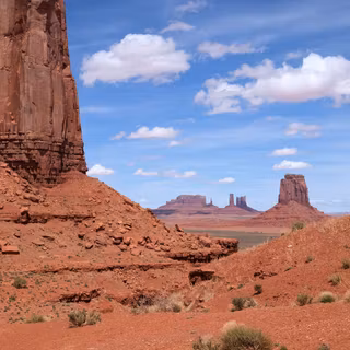 Monument Valley iPhone wallpaper