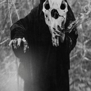 Creepy black wallpaper