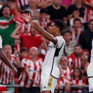 Jude Bellingham celebration wallpaper