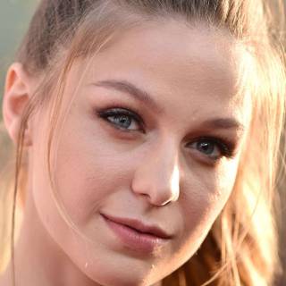 Melissa Benoist iPhone wallpaper