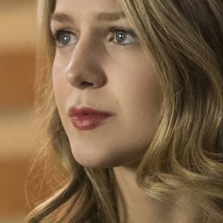 Melissa Benoist iPhone wallpaper