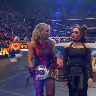 Julia Hart wallpaper