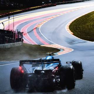 Formula 1 4k iPhone wallpaper