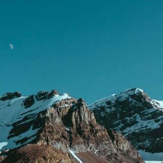 Mountain iPhone 4k wallpaper