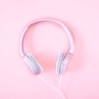 4k minimalist pink wallpaper