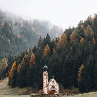 Church phone wallpaper