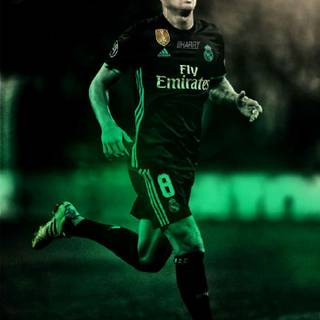 Toni Kroos iPhone wallpaper