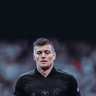 Toni Kroos iPhone wallpaper