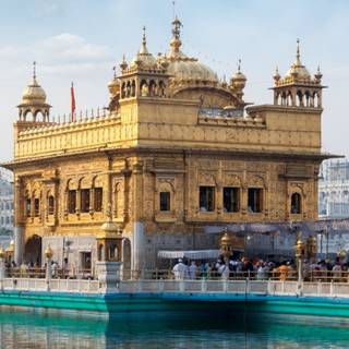 Golden Temple iPhone wallpaper