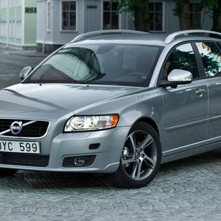 Volvo V50 wallpaper