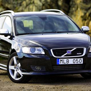 Volvo V50 wallpaper