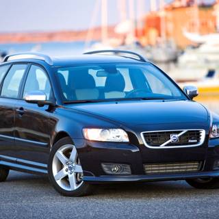 Volvo V50 wallpaper