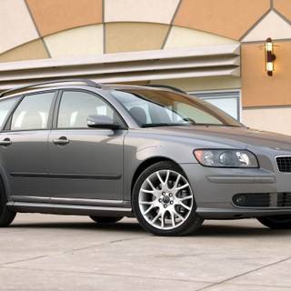 Volvo V50 wallpaper