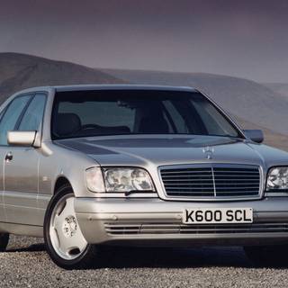 Mercedes-Benz W140 wallpaper