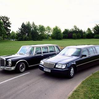 Mercedes-Benz W140 wallpaper