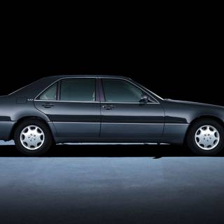 Mercedes-Benz W140 wallpaper