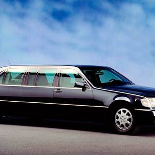 Mercedes-Benz W140 wallpaper