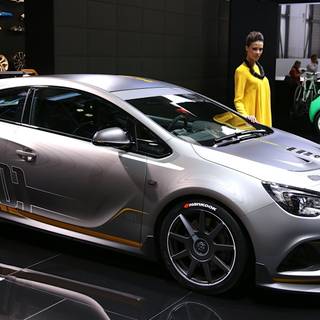 Opel Astra OPC wallpaper