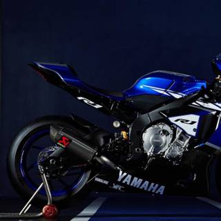Yamaha bike 4k wallpaper
