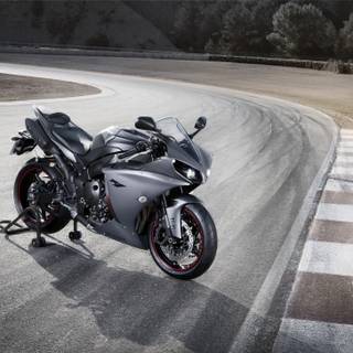 Yamaha bike 4k wallpaper