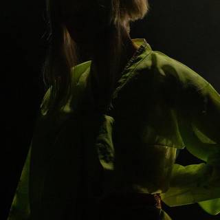 Singer phone wallpaper