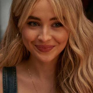 Sabrina Carpenter iPhone wallpaper